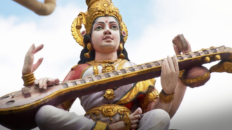 维拉玛卡里雅曼兴都庙除了拥有精致的建筑，还流传着精彩动人的历史故事。