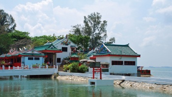 The serene Chinese temples on Kusu Island