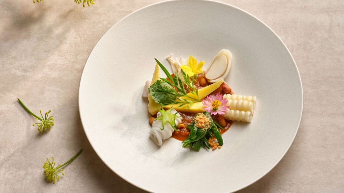 Porrusalda 是 Basque Kitchen 餐馆用韭菜与肉汤、白洋葱和胡萝卜打造的一款美食
