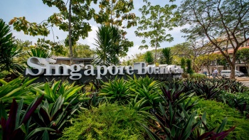 新加坡植物园入口处竖立的大型标志