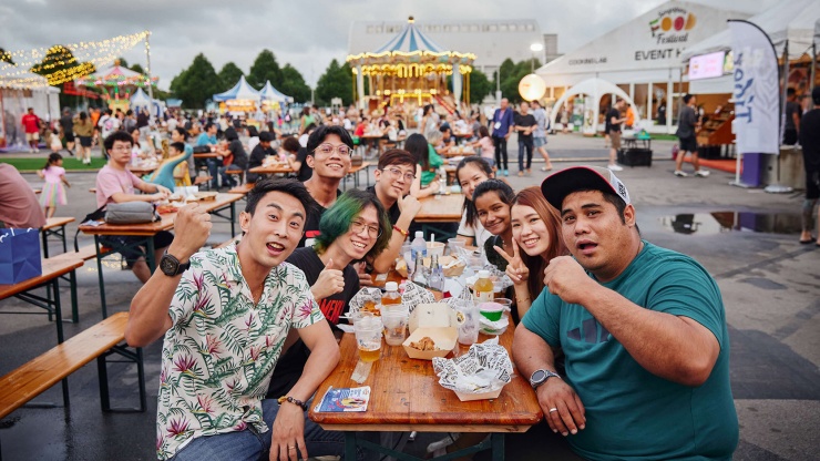 2019 年新加坡美食节 (Singapore Food Festival) 主轴活动 STREAT 现场的热闹氛围
