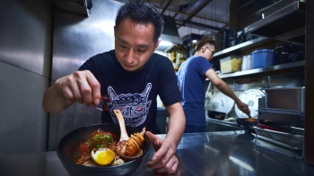 超好面——荣登米其林必比登推介美食榜的新加坡风味拉面
