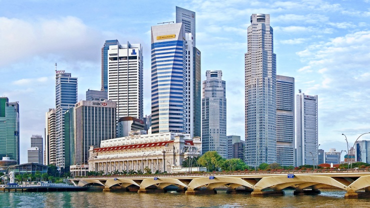 新加坡市政区白天的天际线