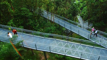 俯瞰南部山脊步道