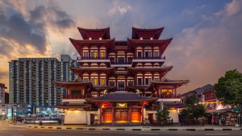 新加坡佛牙寺龙华院与博物馆外观镜头
